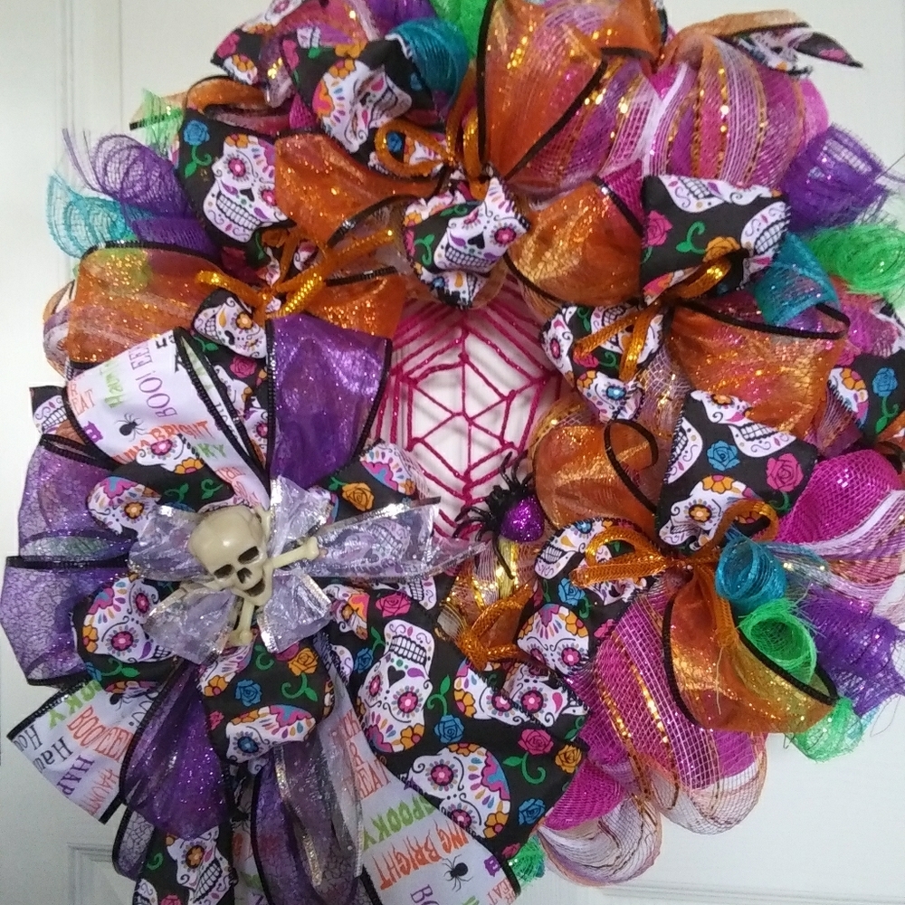 Halloween wreath decor